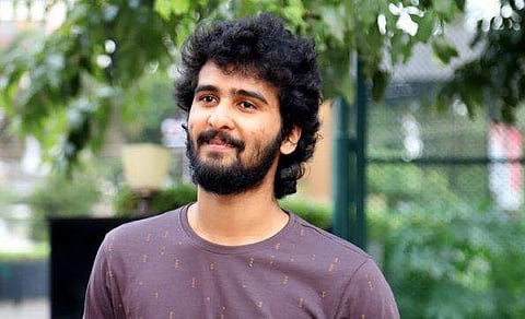 ഒരു കോടി രൂപ നഷ്ടപരിഹാരം നല്‍കണമെന്ന് നിര്‍മ്മാതാക്കള്‍, നല്‍കാനാവില്ലെന്ന് അമ്മ; ചര്‍ച്ച പരാജയം, ഷെയിന്‍ നിഗത്തിന് വിലക്ക് തുടരും 