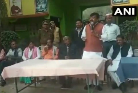 'ജനങ്ങളെ ഭരിക്കാന്‍ വിദ്യാഭ്യാസം ആവശ്യമില്ല; കാര്യങ്ങളെല്ലാം ഉദ്യോഗസ്ഥര്‍ നോക്കിക്കൊള്ളും'; വിവാദ പ്രസ്താവനയുമായി യുപി മന്ത്രി