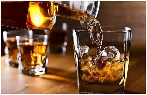 മലയാളികള്‍ റമ്മിനെ കയ്യൊഴിയുന്നു; ഇഷ്ടക്കൂടുതല്‍ ബ്രാന്‍ഡിയോട്, ഒരു പതിറ്റാണ്ടിനിടെ മാറിയ മദ്യപാന ശീലം