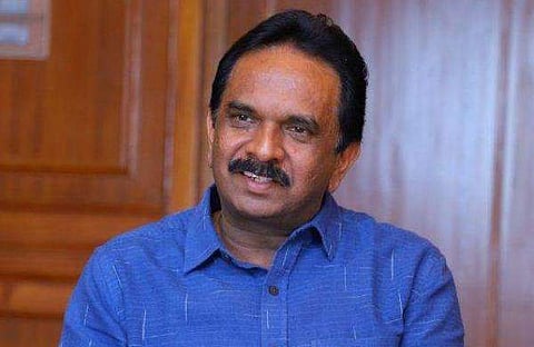 യു വി ജോസ് സിബിഐക്ക് മുന്നില്‍, ലൈഫ് മിഷന്‍ ഉന്നത ഉദ്യോഗസ്ഥരും നഗരസഭ സെക്രട്ടറിയും ചോദ്യം ചെയ്യലിന് ഹാജരായി