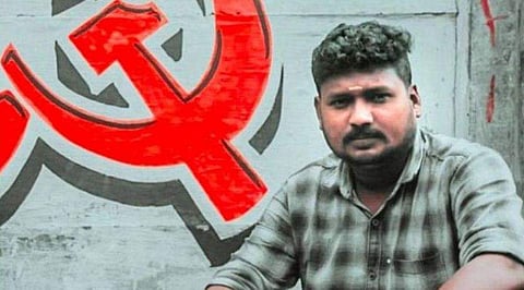 സിപിഎം ബ്രാഞ്ച് സെക്രട്ടറിയുടെ കൊലപാതകം : രണ്ടുപേര്‍ കസ്റ്റഡിയില്‍ ; മുഖ്യ പ്രതി നന്ദനു വേണ്ടി ലുക്ക്ഔട്ട് നോട്ടീസ്