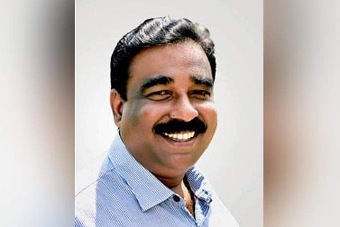 13കാരനെ പീഡിപ്പിച്ച പോക്‌സോ കേസ് പ്രതി വിഎച്ച്എസ്ഇ വെബിനാറില്‍ പരീശീലകന്‍; വിവാദം