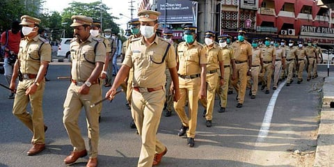 നിരോധനാജ്ഞ ലംഘനം; ഇന്ന് അറസ്റ്റിലായത് 321പേര്‍; കോവിഡ് നിയന്ത്രണ ലംഘനങ്ങളില്‍ ഇന്നുമാത്രം എടുത്തത് 2129 കേസുകള്‍
