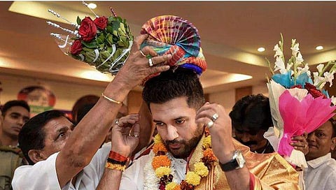 ചിരാഗ് പാസ്വാന്‍ തെരഞ്ഞെടുപ്പ് പ്രചാരണത്തിനിടെ/പിടിഐ