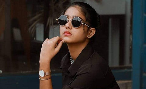 'നാലു ചുവരുകൾക്കുള്ളിലിരുന്ന് തോന്നിയതൊക്കെ വലിച്ചുവാരി എഴുതുമ്പോൾ സൂക്ഷിക്കണം'; അനശ്വര രാജൻ; വിഡിയോ