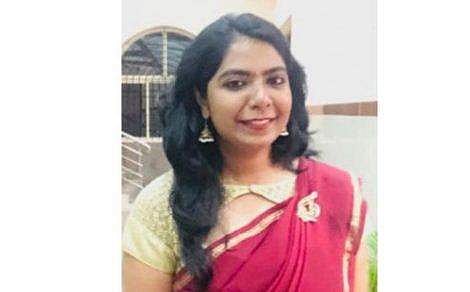 മരിച്ച ഡെപ്യൂട്ടി സൂപ്രണ്ട് വി ലക്ഷ്മി/ ഫയല്‍ ചിത്രം