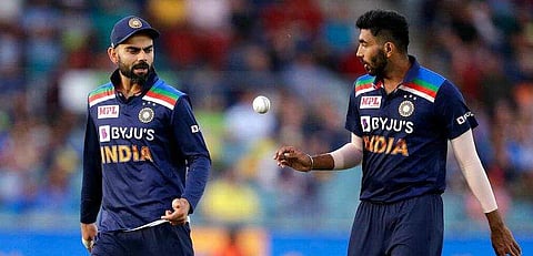ബൂമ്രയ്ക്കും 2020 ഭാഗ്യമില്ലാത്ത വര്‍ഷം; ഏകദിന പവര്‍പ്ലേയില്‍ ഒരു വിക്കറ്റ് പോലും വീഴ്ത്താനായില്ല 