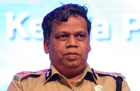 മന്ത്രിമാരുടെ പേരില്‍ പണം ആവശ്യപ്പെട്ട് വ്യാജസന്ദേശം; പിന്നില്‍ നൈജീരിയന്‍ സംഘം, പൊലീസിന്റെ മുന്നറിയിപ്പ്, സിബിഐയ്ക്ക് ഡിജിപിയുടെ കത്ത്