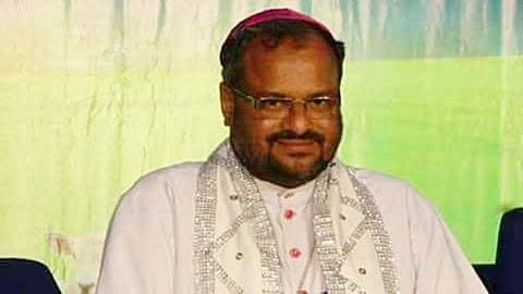 മഠത്തില്‍ വെച്ച് കടന്നുപിടിച്ചു ; ശരീരഭാഗങ്ങള്‍ കാണിക്കാന്‍ നിര്‍ബന്ധിച്ചു ; വീഡിയോ കോളിലൂടെ അശ്ലീലസംഭാഷണം ; ബിഷപ്പ് ഫ്രാങ്കോയ്‌ക്കെതിരെ വീണ്ടും ലൈംഗികാരോപണം