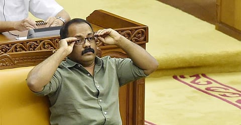 മുസ്ലിങ്ങളെ കെട്ടിപ്പിടിച്ചാല്‍ പ്രശ്‌നം തീരില്ല ; സര്‍ക്കാരിന്റേത് ഭൂലോക തള്ളെന്ന് കെ എം ഷാജി ; നിയമസഭയില്‍ വാഗ്വാദം