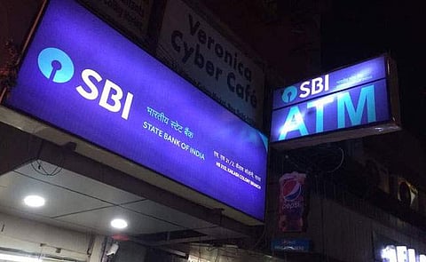 എസ്ബിഐ മിനിമം ബാലന്‍സ് ഒഴിവാക്കി, സേവിങ്‌സ് നിക്ഷേപങ്ങള്‍ക്ക് ഇനി മൂന്നുശതമാനം പലിശ