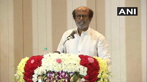 മുഖ്യമന്ത്രിയാവാനില്ല, പാര്‍ട്ടിയെ നയിക്കും,  രാഷ്ട്രീയത്തില്‍ മാറ്റം വേണം; പ്രഖ്യാപനവുമായി രജനീകാന്ത്