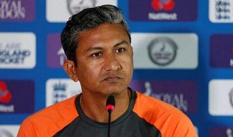 ബംഗ്ലാദേശിന്റെ വാഗ്ദാനം നിഷേധിച്ച് സഞ്ജയ് ബംഗാര്‍; ബാറ്റിങ് പരിശീലകനാവില്ല