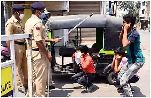എന്താണ് എല്ലാ ഭാര്യമാരും ഗര്‍ഭിണികളാകുന്നത്!; യു പി പൊലീസിന്റെ സംശയം, നല്ല പ്രവൃത്തികള്‍ പ്രചരിപ്പിച്ചിട്ടും രക്ഷയില്ല, രൂക്ഷ വിമര്‍ശനം