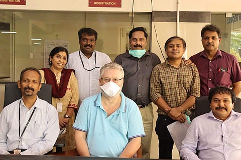 കോവിഡ് തോറ്റു: ഭാര്യയ്ക്ക് പിന്നാലെ ബ്രിട്ടീഷ് പൗരനും ആശുപത്രി വിട്ടു; മരണമുഖത്തു നിന്ന് ബ്രയാന്‍ നീല്‍ ജീവിതത്തിലേക്ക് തിരിച്ചെത്തി