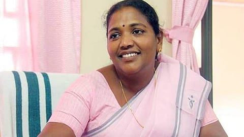 ഇ എസ് ബിജിമോള്‍ എംഎല്‍എ നിരീക്ഷണത്തില്‍ ; ഹോം ക്വാറന്റീനില്‍