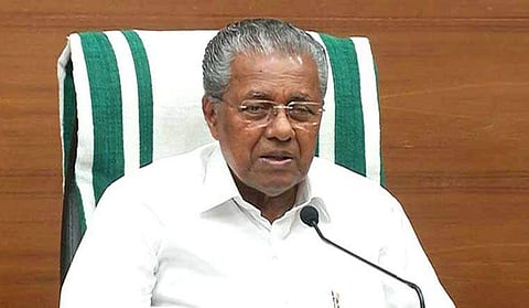 ഹോട്ട് സ്പോട്ടുകളിൽ നിയന്ത്രണം ഏപ്രിൽ 30 വരെ; ഇളവുകൾക്ക് അനുമതി വേണം; മുഖ്യമന്ത്രി