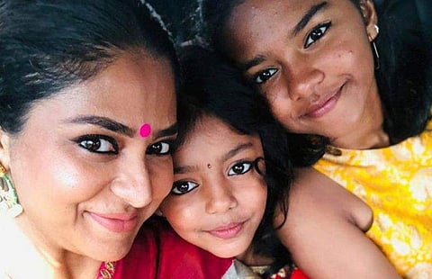 'അമ്മമാര്‍ മാത്രമല്ല, ഞങ്ങളും വ്യക്തികളാണ്'; ശക്തമായ വാക്കുകള്‍ കുറിച്ച് പൂര്‍ണിമ 