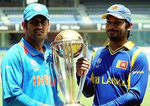 ഞാന്‍ പറഞ്ഞത് ധോനി വിശ്വസിച്ചില്ല, 2011 ലോകകപ്പ് ഫൈനലില്‍ രണ്ട് വട്ടം ടോസിട്ടത് അതിനാല്‍; യഥാര്‍ഥ സംഭവം വെളിപ്പെടുത്തി സംഗക്കാര