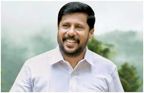 കെ വി അബ്ദുള്‍ ഖാദര്‍ എംഎല്‍എ സ്വയം നിരീക്ഷണത്തില്‍