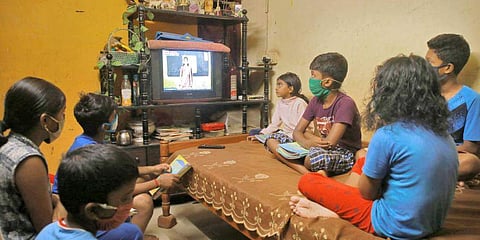 അര്‍ഹരായ വീടുകളില്‍ സൗജന്യ കണക്ഷന്‍; ഓണ്‍ലൈന്‍ ക്ലാസുകള്‍ എല്ലാവരിലേക്കും