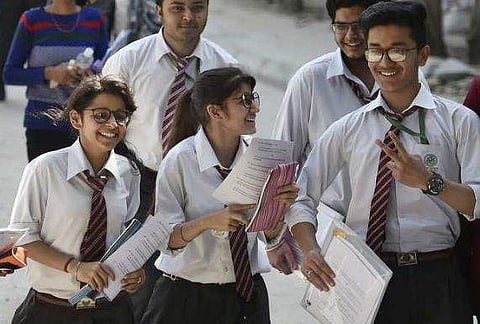 തെലങ്കാനയിൽ പത്താം ക്ലാസ് പരീക്ഷയില്ല; എല്ലാ വിദ്യാർത്ഥികളേയും ജയിപ്പിക്കും