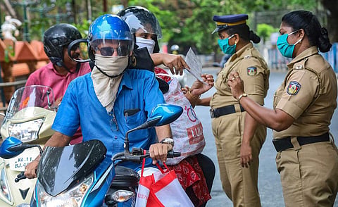 ഇതുവരെ 51 ക്ലസ്റ്ററുകള്‍ ; നാലു ജില്ലകളില്‍ അതീവജാഗ്രത, കൂടുതല്‍ ക്ലസ്റ്ററുകള്‍ക്ക് സാധ്യതയെന്ന് മുന്നറിയിപ്പ്