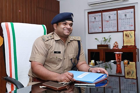 കളക്ടര്‍ക്കും എഡിഎമ്മിനും പിന്നാലെ എസ്പിയും ക്വാറന്റീനില്‍ ; പായിപ്പാട് പുതിയ ക്ലസ്റ്റര്‍, കോട്ടയത്ത് കടകളുടെ പ്രവര്‍ത്തനസമയം കുറച്ചു
