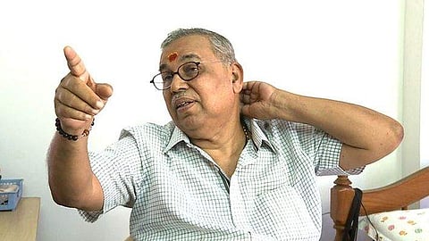സ്വര്‍ണക്കടത്ത് കേസില്‍ പിണറായിക്ക് മുറിവേല്‍ക്കാതിരിക്കാന്‍ ബിജെപി ഇടപെടുന്നു; സംഘപരിവാറിന്റെ വിശ്വാസ്യത ചോദ്യം ചെയ്യപ്പെടുന്നെന്ന് പി പി മുകുന്ദന്‍