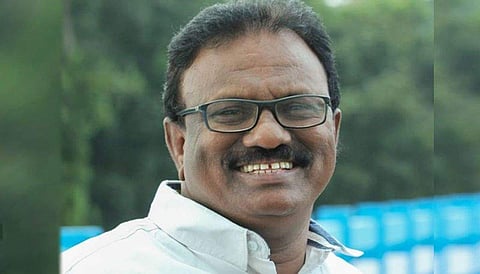 കോവിഡ് പ്രോട്ടോക്കോള്‍ ലംഘിച്ച് പൊതുപരിപാടി; ആറ്റിങ്ങല്‍ എംഎല്‍എയ്ക്ക് എതിരെ കേസെടുക്കാന്‍ കോടതി ഉത്തരവ്