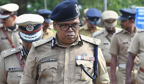 50 വയസിന് മുകളില്‍ പ്രായമുള്ള പൊലീസുകാരെ കോവിഡ് ഡ്യൂട്ടിക്ക് നിയോഗിക്കരുത്; മറ്റ് അസുഖങ്ങളുള്ളവരെയും ഒഴിവാക്കണം : ഡിജിപിയുടെ കര്‍ശന നിര്‍ദേശം