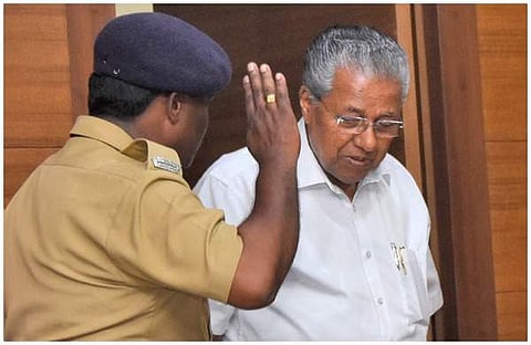 മുഖ്യമന്ത്രി നാളെ പെട്ടിമുടിയിലെ ദുരന്തമേഖല സന്ദര്‍ശിക്കും; ഒപ്പം ഗവര്‍ണറും