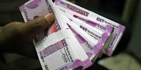 മലയാള സിനിമയിലേക്ക് കള്ളപ്പണം ഒഴുകുന്നു? അടുത്തിടെ റിലീസ് ആയ ചിത്രങ്ങളുടെ സാമ്പത്തിക വിവരങ്ങൾ തേടി രഹസ്യാന്വേഷണ വിഭാ​ഗം