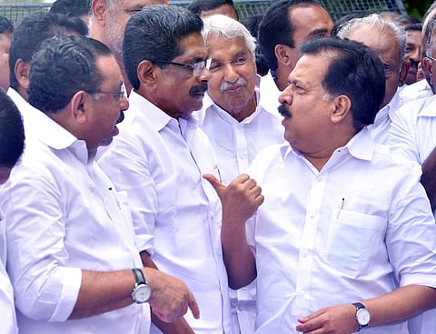 എംഎം ഹസൻ, മുല്ലപ്പള്ളി രാമചന്ദ്രൻ, ഉമ്മൻ ചാണ്ടി, രമേശ് ചെന്നിത്തല (ഫയൽ ചിത്രം)