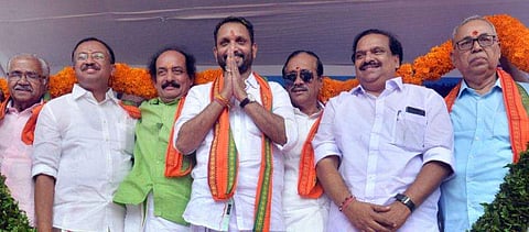 കെ സുരേന്ദ്രന്‍ ബിജെപി നേതാക്കള്‍ക്കൊപ്പം / ഫയല്‍ ചിത്രം