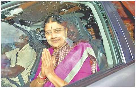 2017ലെ പരോളിന് ശേഷം പരപ്പന അഗ്രഹാര ജയിലിലേക്ക് തിരിച്ചെത്തുന്ന ശശികല/ ഫയല്‍ചിത്രം