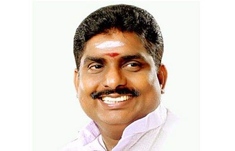 ആറുമുഖം നമശിവായം/ ട്വിറ്റർ