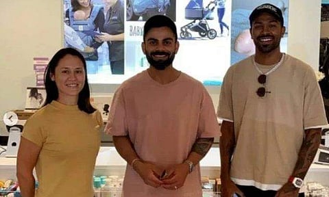 സിഡ്‌നിയിലെ ബേബി സ്‌റ്റോറില്‍ വിരാട് കോഹ്‌ലിയും, ഹര്‍ദിക് പാണ്ഡ്യയും/ഫോട്ടോ: ഇന്‍സ്റ്റഗ്രാം