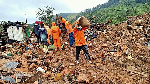 ഉരുൾപൊട്ടലിൽ തകർന്നടിഞ്ഞ പെട്ടിമുടി /ഫയല്‍ ചിത്രം