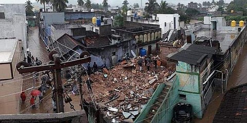 കനത്ത മഴയില്‍ തകര്‍ന്ന വീട്‌