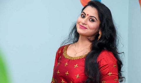 ശ്രുതി ലക്ഷ്മി, ഫെയ്‌സ്ബുക്ക്