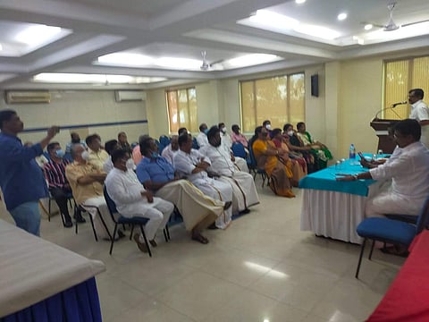 തൃശൂരില്‍ ചേര്‍ന്ന എസ്എന്‍ഡിപി യോഗം സംരക്ഷണ സമിതി യോഗത്തില്‍നിന്ന്‌