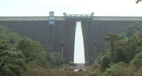 ഇടുക്കി ഡാം തുറന്നപ്പോള്‍/ഫയൽ