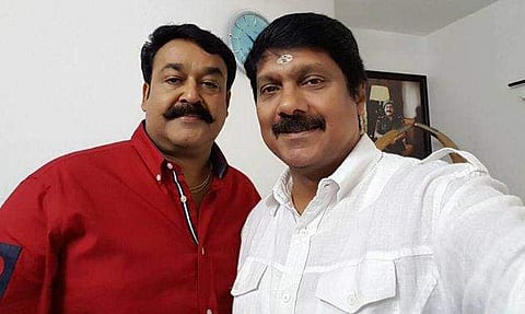 മോഹൻലാലും ജി വേണു​ഗോപാലും/ ഫയൽ ചിത്രം