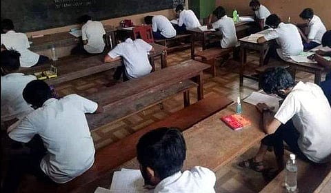 ചിത്രം ഫെയ്‌സ്ബുക്ക്‌