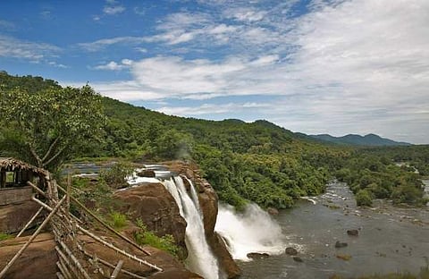 അതിരപ്പിള്ളി വെള്ളച്ചാട്ടം/ഫയല്‍ ചിത്രം