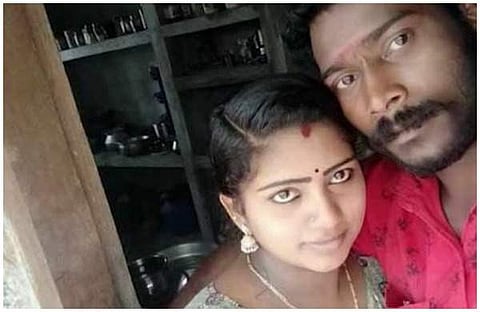 ആതിര, ഷാനവാസ്/ഫെയ്‌സ്ബുക്ക്‌