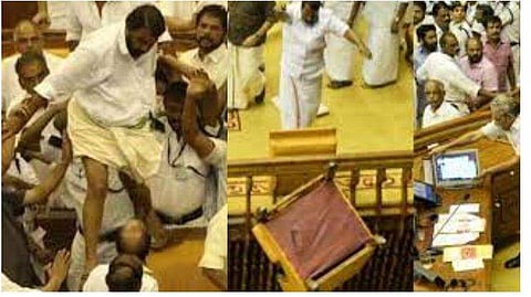 നിയമസഭയില്‍ നടന്ന കയ്യാങ്കളിയുടെ ദൃശ്യം / ഫയല്‍