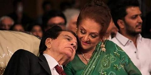 ഭാര്യയ്‌ക്കൊപ്പം ദിലീപ് കുമാര്‍