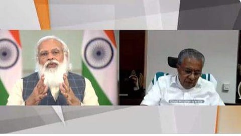 പ്രധാനമന്ത്രി നരേന്ദ്രമോദി, മുഖ്യമന്ത്രി പിണറായി വിജയന്‍